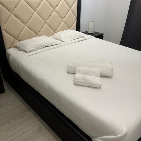 Apartamento Remodelado No Seixal Seixal  Bagian luar foto