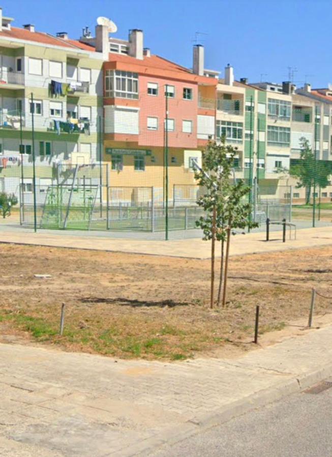 Apartamento Remodelado No Seixal Seixal  Bagian luar foto