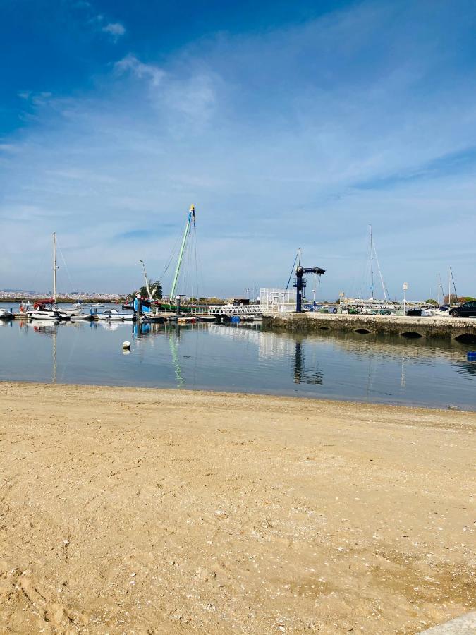 Apartamento Remodelado No Seixal Seixal  Bagian luar foto