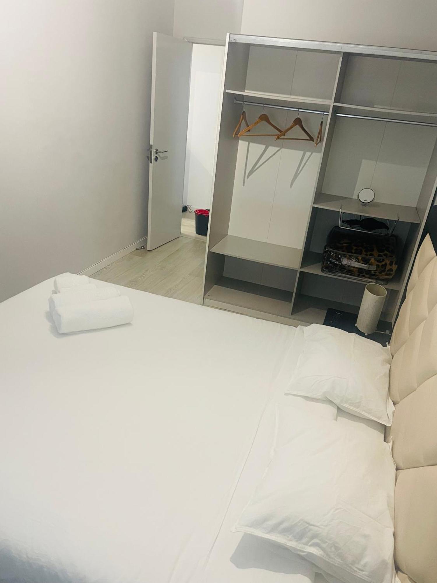 Apartamento Remodelado No Seixal Seixal  Bagian luar foto